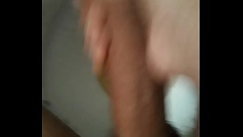 Play Novinho brincamdo com o palzao