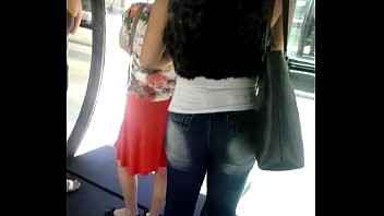 Play Gostosa em ponto de onibus em curitiba