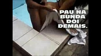 Play Ninfeta Safada levando piroca na beira da piscina