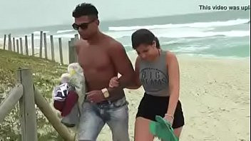 Play Nina lins dando gostoso