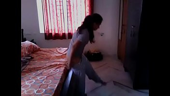 Play Cunhada chupando enquanto esposa foi na padaria-xvideosxcontos.com
