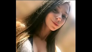 Play TAVA NA MINHA CASA SENTANDO NA PICA