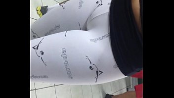 Play Gostosa na academia leg branca