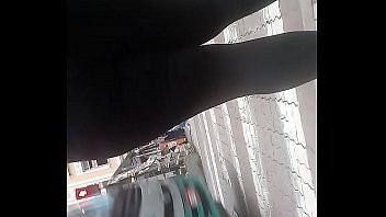 Play Morena rabuda na rua