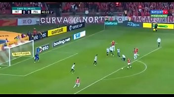 Play Comendo o Palmeiras em Porto Alegre