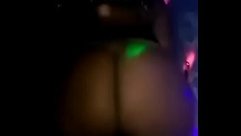 Play Novinha na festa dando pro Dj Leo ogro