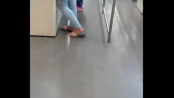 Play Mais uma novinha gostosa que bunda