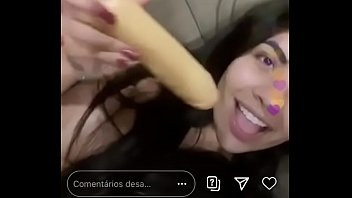 Play Carol delicinha live in Brazil