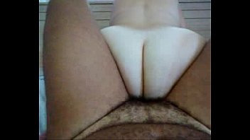 Play Bunda branca sentando 6