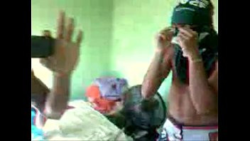 Play TRAINDO O NAMORADO NO PINA