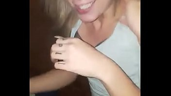 Play Novinha brasileira gosta de apanhar parte 2 - aprenda a fazer uma mulher gozar http://bit.ly/AprendaFazerMulherGozar
