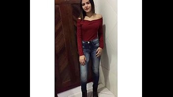 Play Gabi safada dançando