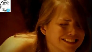 Play Leticia Colin being anal fucked-Leticia Colin nua sendo estuprada e fodida no cu