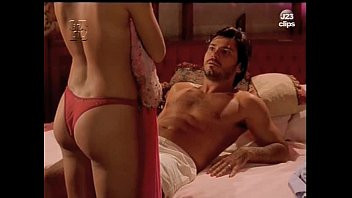 Play Naked Gabriela Duarte in O Vestido