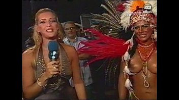 Play Fabiana Andrade - Entrevista No Carnaval