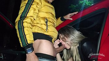 Play Fernandinha Fernandez inaugurando o carro novo com muito sexo, gang Bang com banho de porra