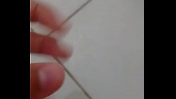Play COMENDO MINHA PRIMA