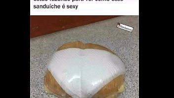 Play Sanduíche super sexy querendo te seduzir