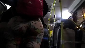 Play Gostosona no ônibus
