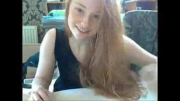 Play Masturbando na webcam