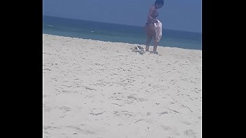 Play Morena gostosa de bikini