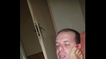 Play Monica Lima beating with her feet