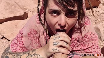 Play PORNO NO DESERTO MAIS ARIDO DO MUNDO PART 1 - DREAD HOT