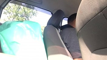 Play Lucas Scudellari de pau duro no taxi