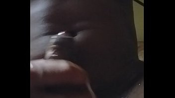 Meu cacete gozando pra vc....