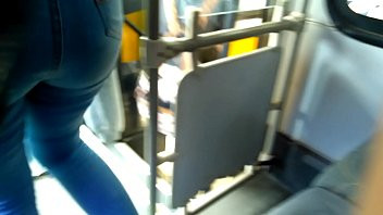Play Gostosa no ônibus