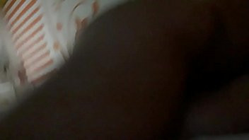 Play Novinha da favela sentando gostoso