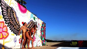 Play Psychedelic trip. 6ft Milf Melissa Devassa sucking and fucking creature in the wall