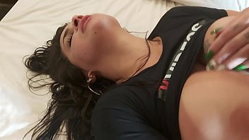 Play Vídeo de verificação de Cristine Castelary para os fãs - By Binho Ted