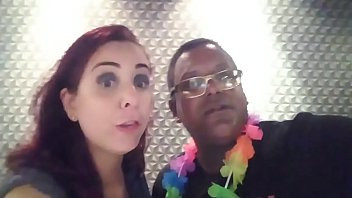 Play Bastidores do carnaval =Mary Red Queen em uma gang bang de carnaval=