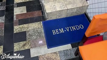 Play É por isso que a fila do banheiro demora * Dogaloy * * Manddy May *