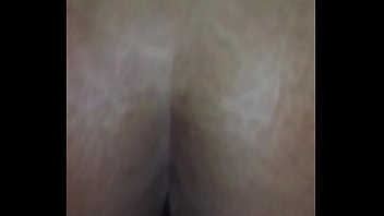 Play Safada sentando gostoso enquanto o marido filma