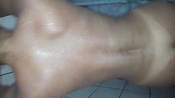 Play Esposa novinha deu o cu depois da praia.. ela quer comentários