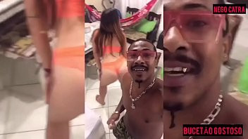 Play A safada da Tais Daeva chegou com a buceta pingando pra ver o QG do nego Catra , não deu outra usei meus brinquedinhos nas preliminares e chupei muito a bucetinha gostosa dela e o CUZÃO gostoso dela