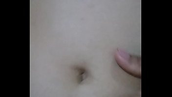 Play Comendo minha esposa gostosa-metendo o vibrador junto